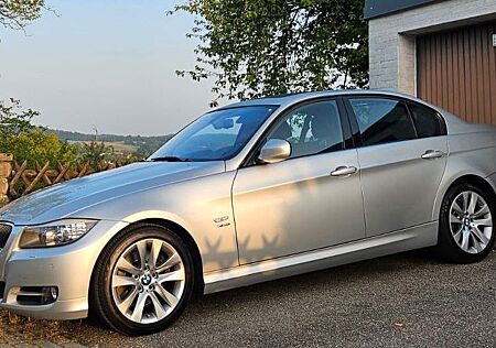 BMW 330i xD Aut. EDITION , orig. 55600 km, TOP-Ausst