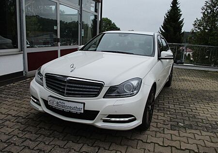 Mercedes-Benz C 300 CDI 4Matic+Top Gepflegt+Navi