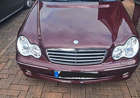 Mercedes-Benz C 200 KOMPRESSOR T AVANTGARDE Avantgarde