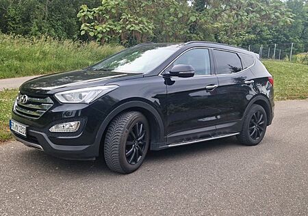 Hyundai Santa Fe 2.2 CRDi Style 4WD Automatik Style