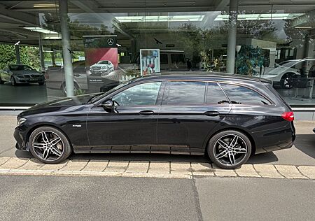 Mercedes-Benz E 400 d 4MATIC T Multibeam Pano