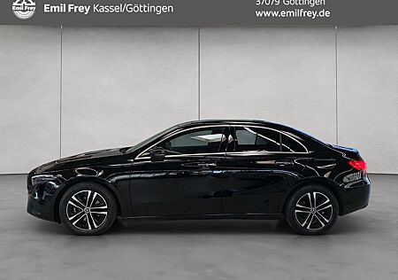 Mercedes-Benz A 200 LIMO Progressive Advanced AHK PANO MEMORY