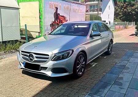 Mercedes-Benz C 180 Mercedes C180 Avantgarde | Rentnerfahrzeug | TÜV