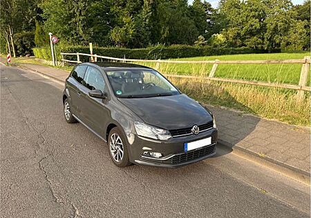 VW Polo Volkswagen V 1.0 44kW SOUND