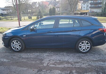 Opel Astra K Sports Tourer Business / TÜV neu