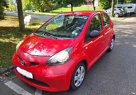 Toyota Aygo (X) Aygo AYGO Basis *TÜV 7/2026*