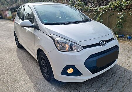 Hyundai i10 1.0 SHZ~Tempomat~PDC