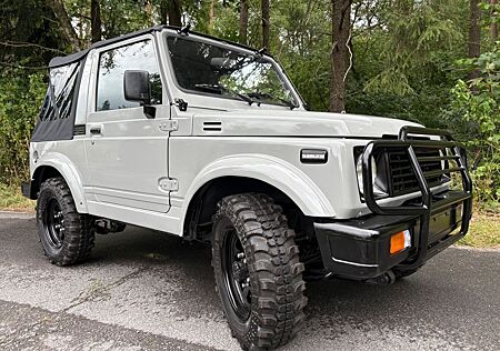 Suzuki SJ Samurai Samurai Deluxe Cabrio Tüv Neu inkl H-Abnahme