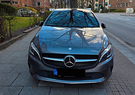 Mercedes-Benz A 160 -