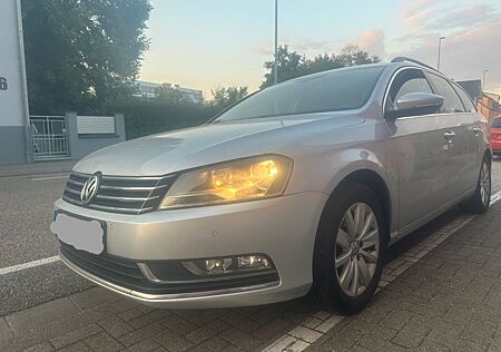 VW Passat Variant Volkswagen 2.0 BlueTDI DSG Comfortline V...