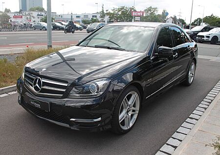 Mercedes-Benz C 180 /AMG/Navi/SHZ/PDC/Klima/Xenon/Edition C