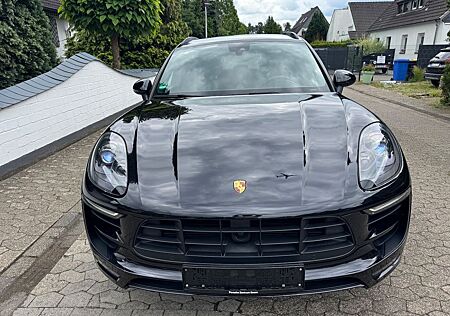 Porsche Macan GTS SPORT-CHRONO APPROVED 09/2025