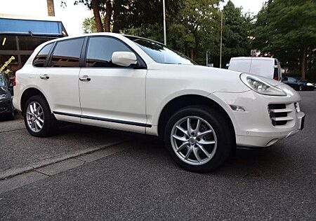 Porsche Cayenne Automatik,Xenon,Leder,Navi.PDC.Klima.Alu