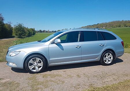 Skoda Superb 1.8 TSI DSG - Sitzheizung, E-Klappe, Alu