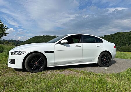 Jaguar XE 20d 180PS AWD R-Sport Automatik R-Sport