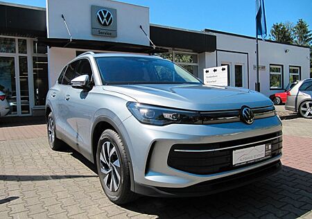 VW Tiguan Volkswagen 1.5 eTSI DSG+STANDHEIZ+KAMERA