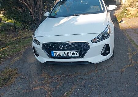 Hyundai i30 1.4 T-GDI Family+ DCT Family+
