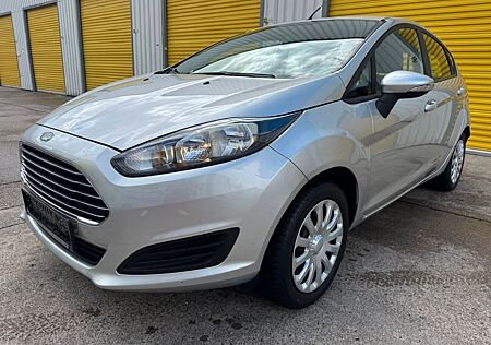 Ford Fiesta 2.Hand-5 Türig-Klima-Tüv Inspektion neu-