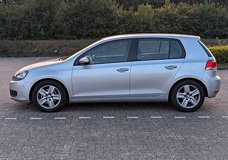 VW Golf Volkswagen 1.4 TSI DSG 90 kW Comfortline