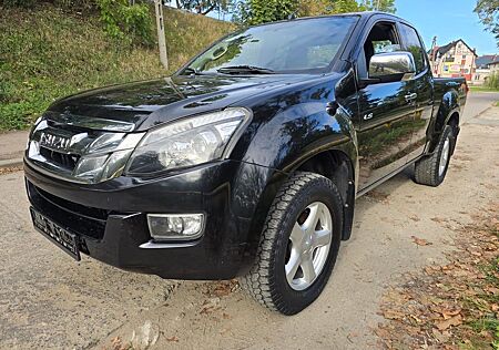 Isuzu D-Max 2.5 Diesel 1,5-CAB 4x4 AHK Klima