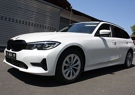 BMW 320d xDrive/Sport Line/LiveCockpit Prof