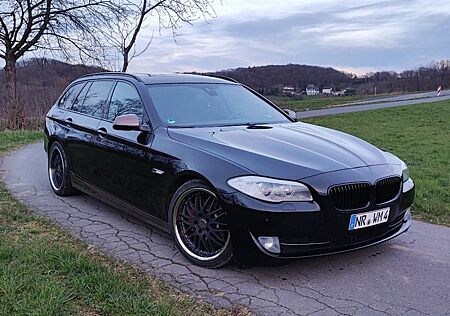 BMW 520d Touring volle Hütte,sehr gepflegt