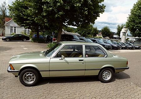 BMW 316 Sehr schön E21