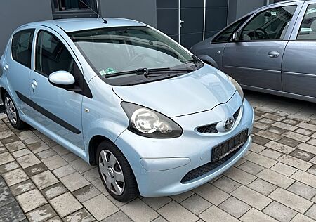 Toyota Aygo (X) Aygo (X) 1,0 (Kupplung Neu)