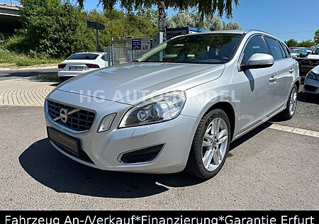 Volvo V60 Kombi Automatik Vollleder 8fach-Alu