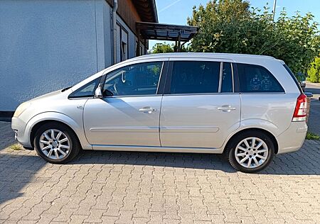 Opel Zafira 2.2 direct Automatik -