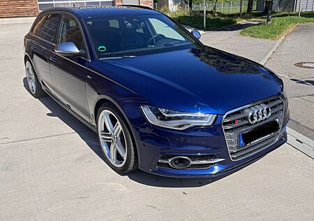 Audi S6 4.0 TFSI quattro S tronic Avant
