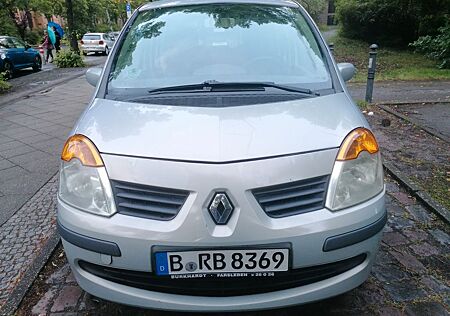 Renault Modus Dynamique 1.2 16V 55kW Dynamique