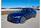 BMW 330 d Sport Line NAVI*LEDER*LED*SHD