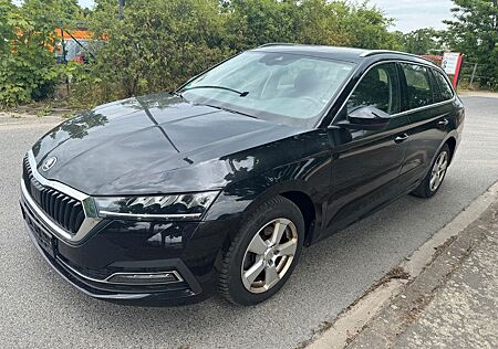Skoda Octavia 2.0 TDI/BLIS/PDC/NAVI/Keyless