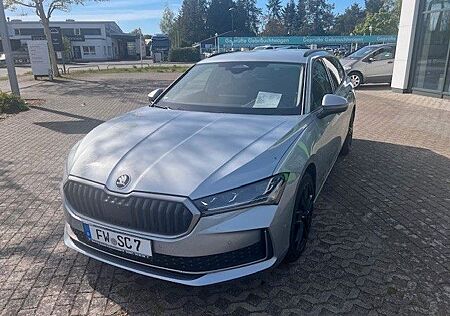 Skoda Superb Combi 1.5 TSI mHEV 110kW Selection