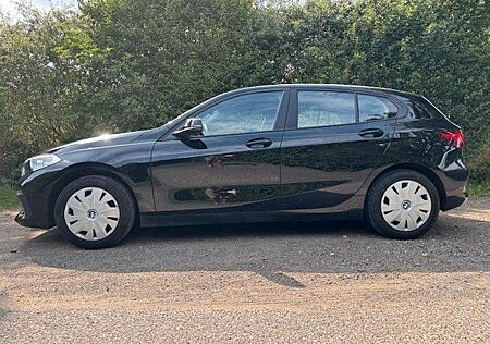 BMW 118i Advantage