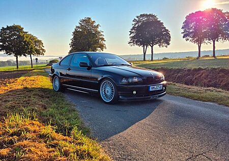 Alpina B3 BMW B 3,3 Coupe - E46