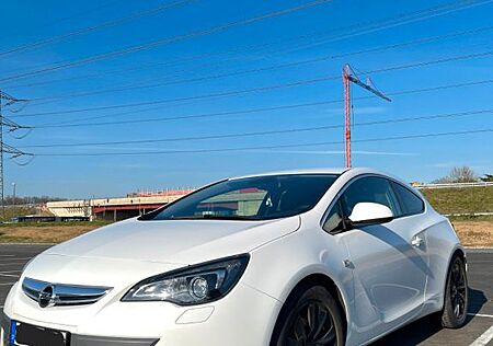 Opel Astra GTC 2.0 CDTI Automatik -