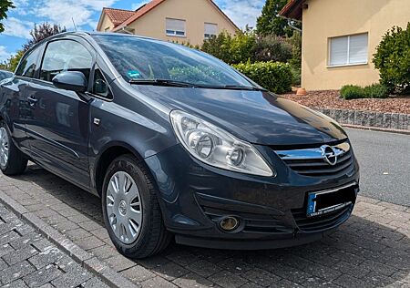 Opel Corsa 1.2 TUV & Bremsen neu, 8 fach, Checkheft