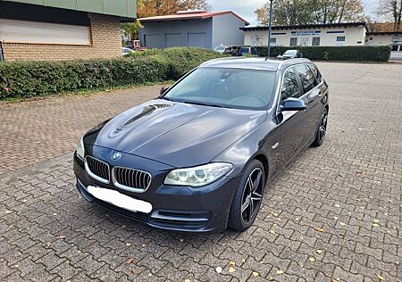 BMW 525d xDrive Touring A -