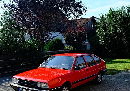 VW Passat Volkswagen B2 Schrägheck