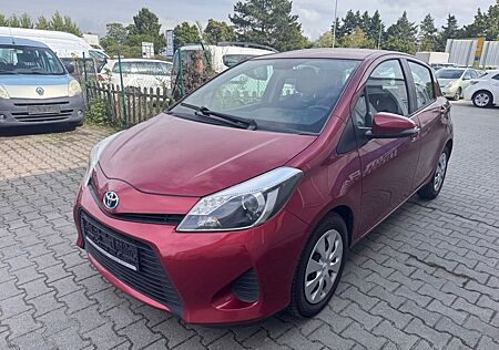 Toyota Yaris 1,5-l-VVT-i Hybrid Life Aut.-Navi-Cam