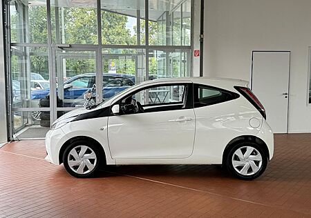 Toyota Aygo (X) Aygo -play