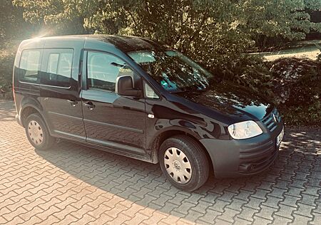 VW Caddy Volkswagen Life 1.6 5-Sitzer mit Anhängerkupplung
