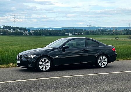 BMW 335i Coupé - E92, N54, Scheckheft