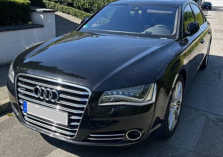 Audi A8 L 4.2 TDI Sportdiff, Schiebed, LED, Softclose