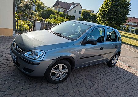 Opel Corsa 1.2 -