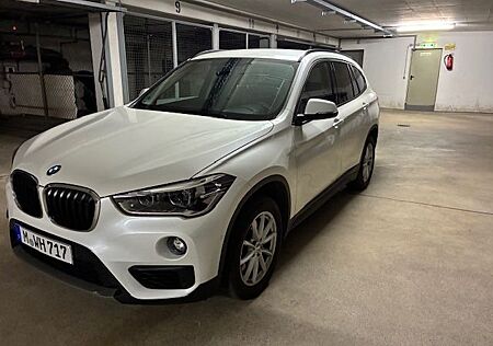 BMW X1 xDrive20i Advantage Steptronic Advantage