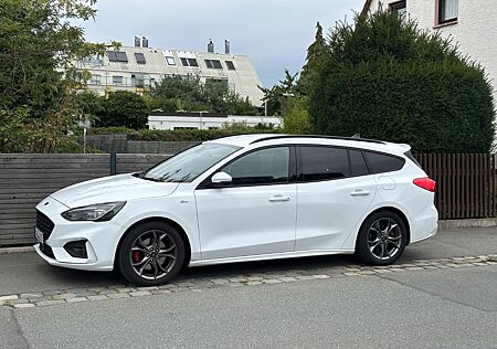 Ford Focus ST-Line X Turnier - Hybrid 125 PS