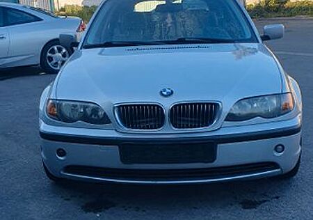 BMW 320i e46 Touring M54B22 170PS Facelift / TÜV NEU